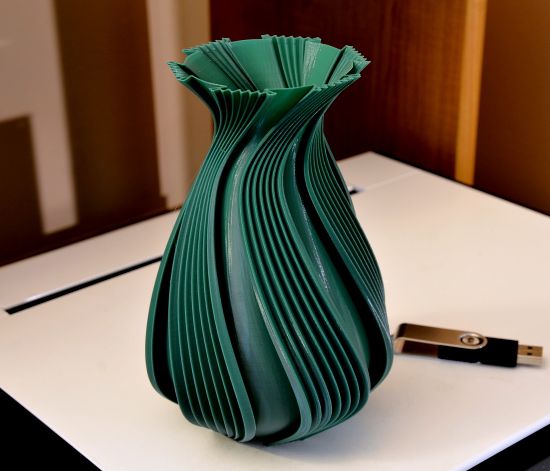 Vase 795