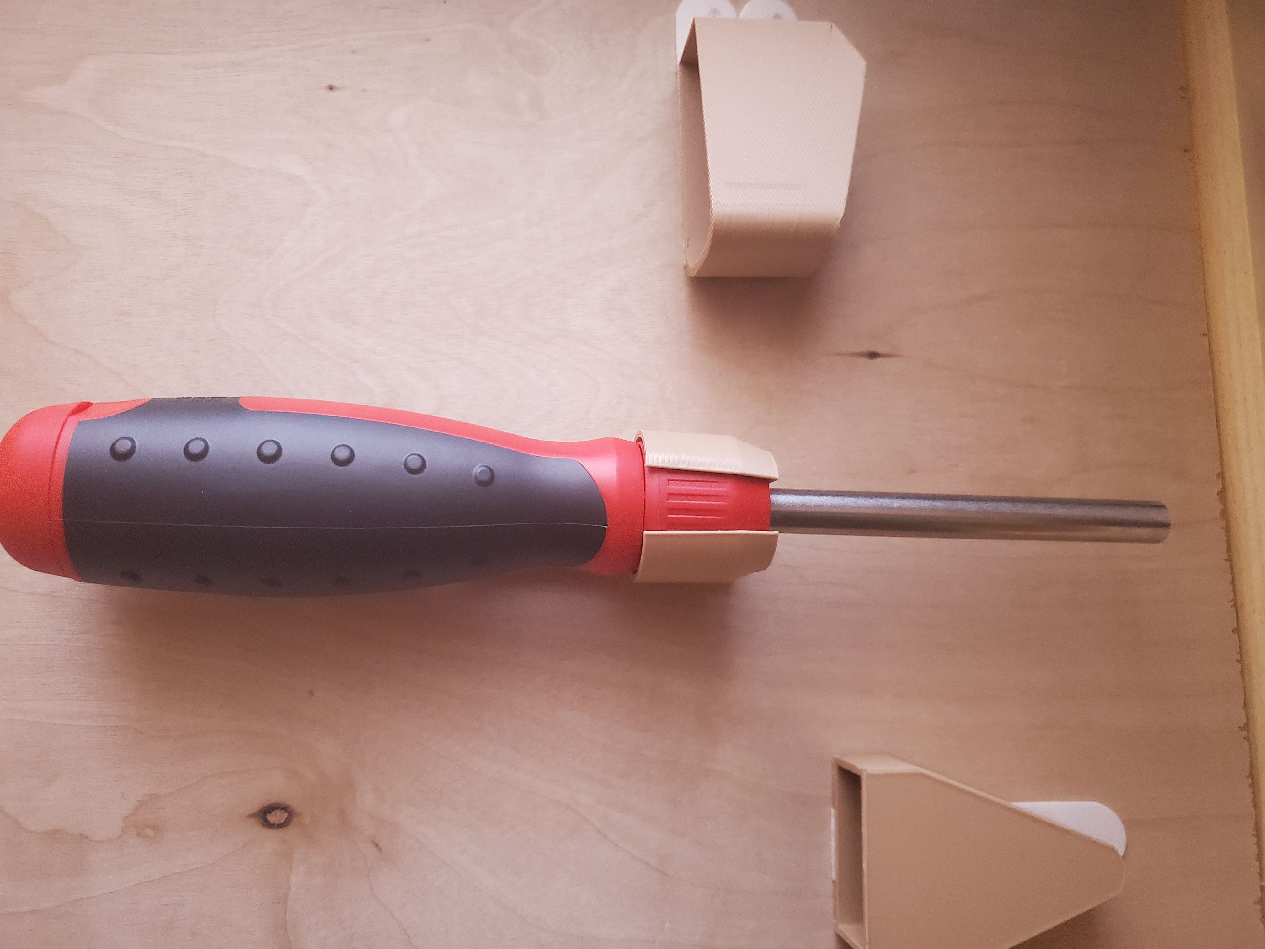 MEGAPRO Automotive Screwdriver Holder