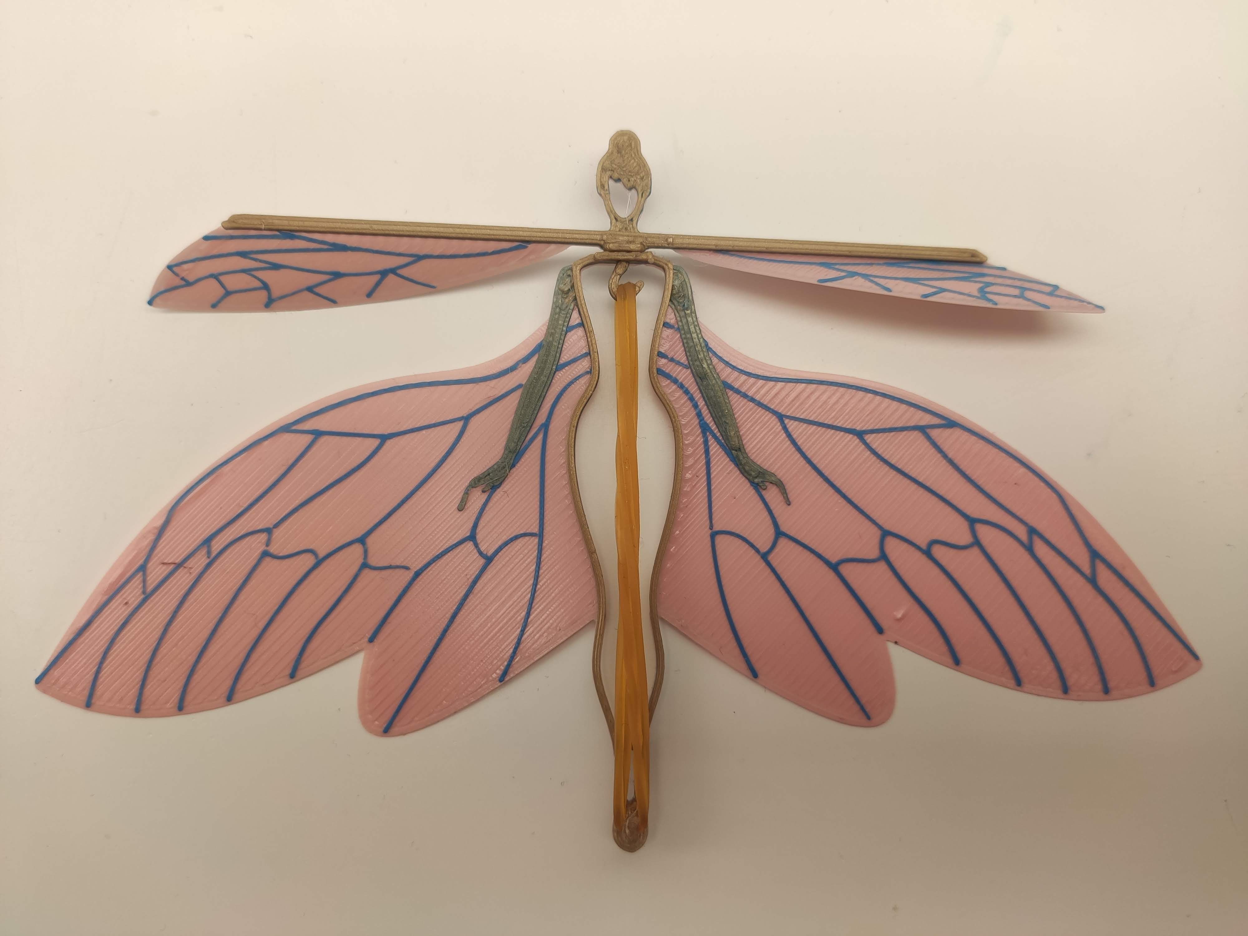 Miniatura 2 do modelo 3D Flying Fairy