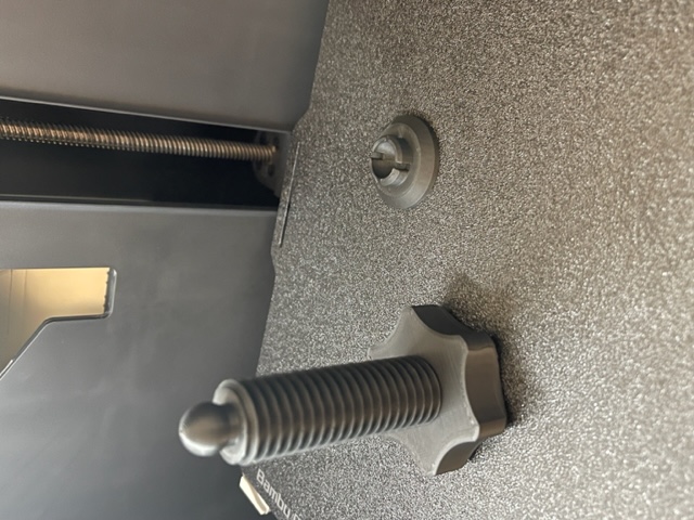 Headset side mount hanger