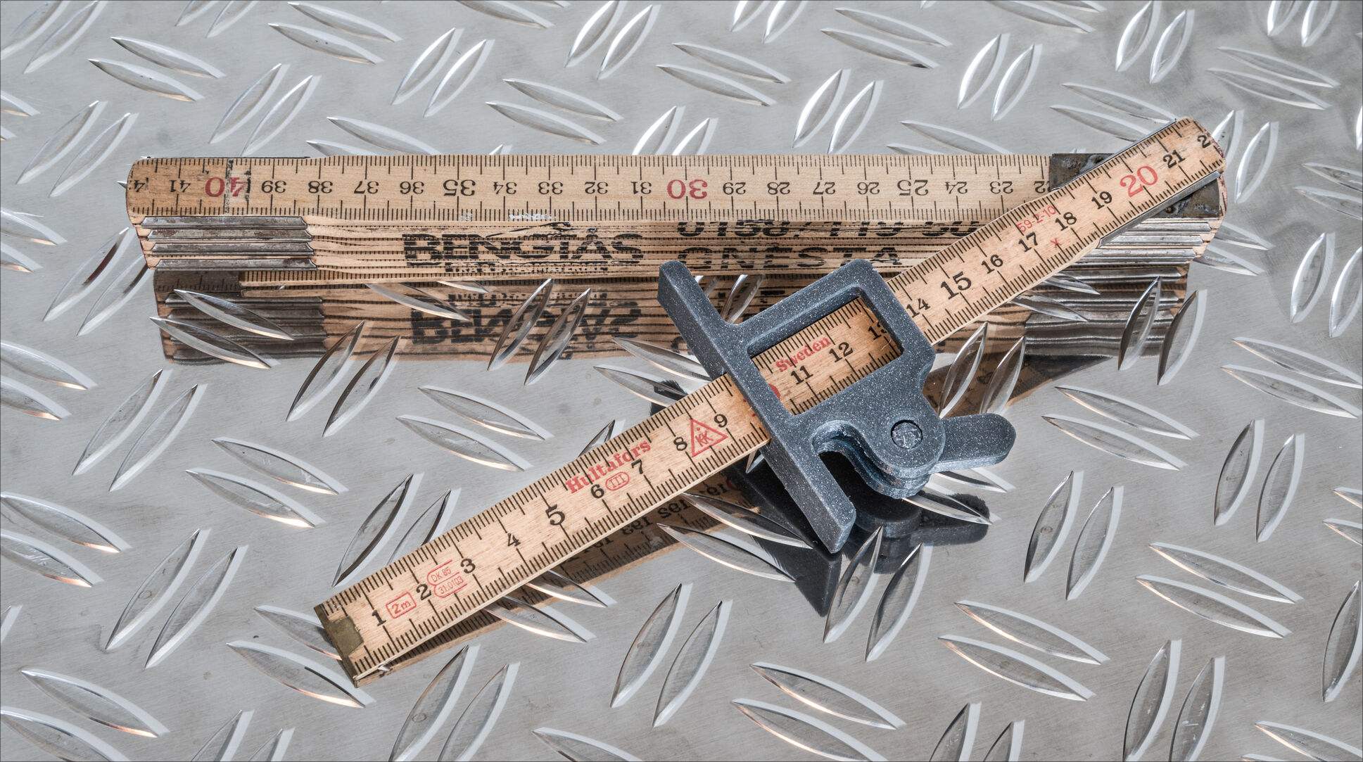 Swedish Folding Ruler Marking Gauge