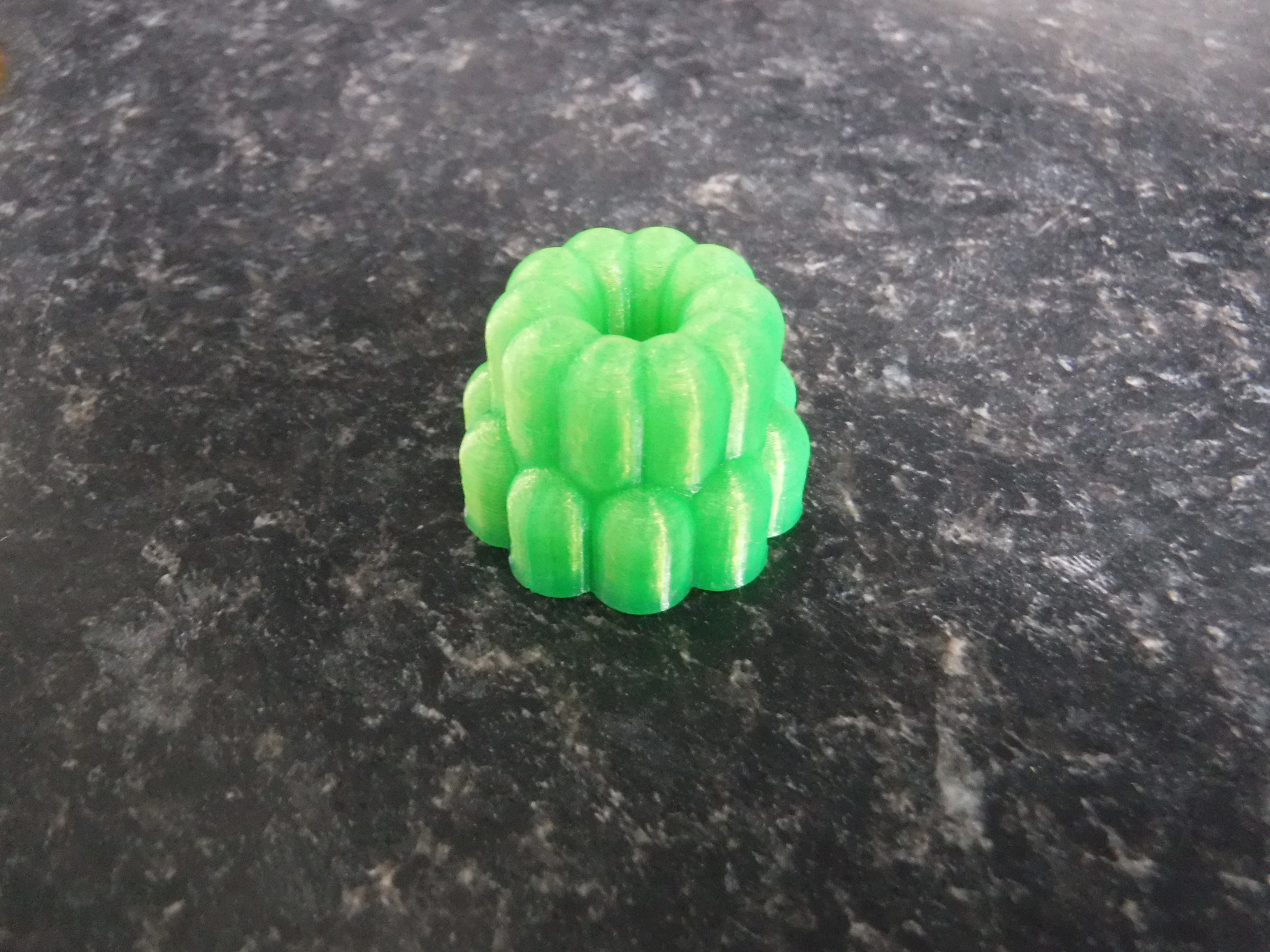 Miniatura 3 do modelo 3D 45 Record Adapter - Jelly