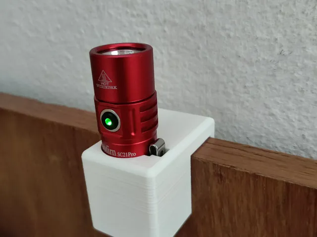 Sofirn SC21 holder