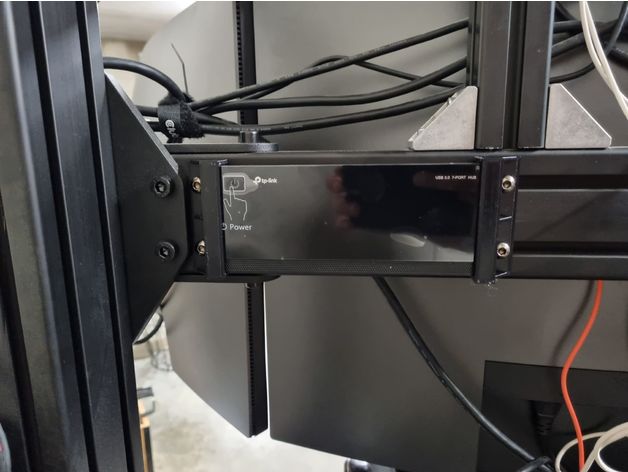 TP-Link UH700 8040 extrusion mount for simrig