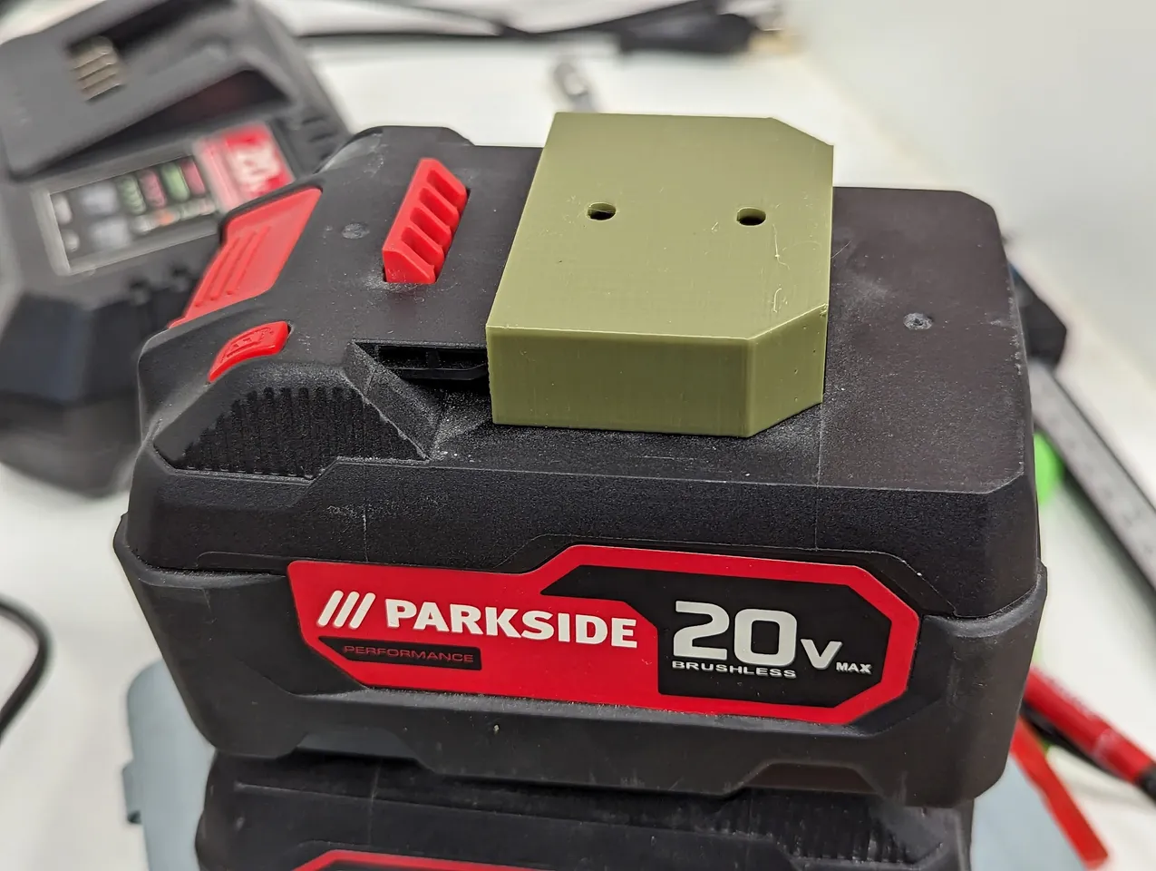 Parkside Performance battery Wall adapter by Testurbator, Download free  STL model