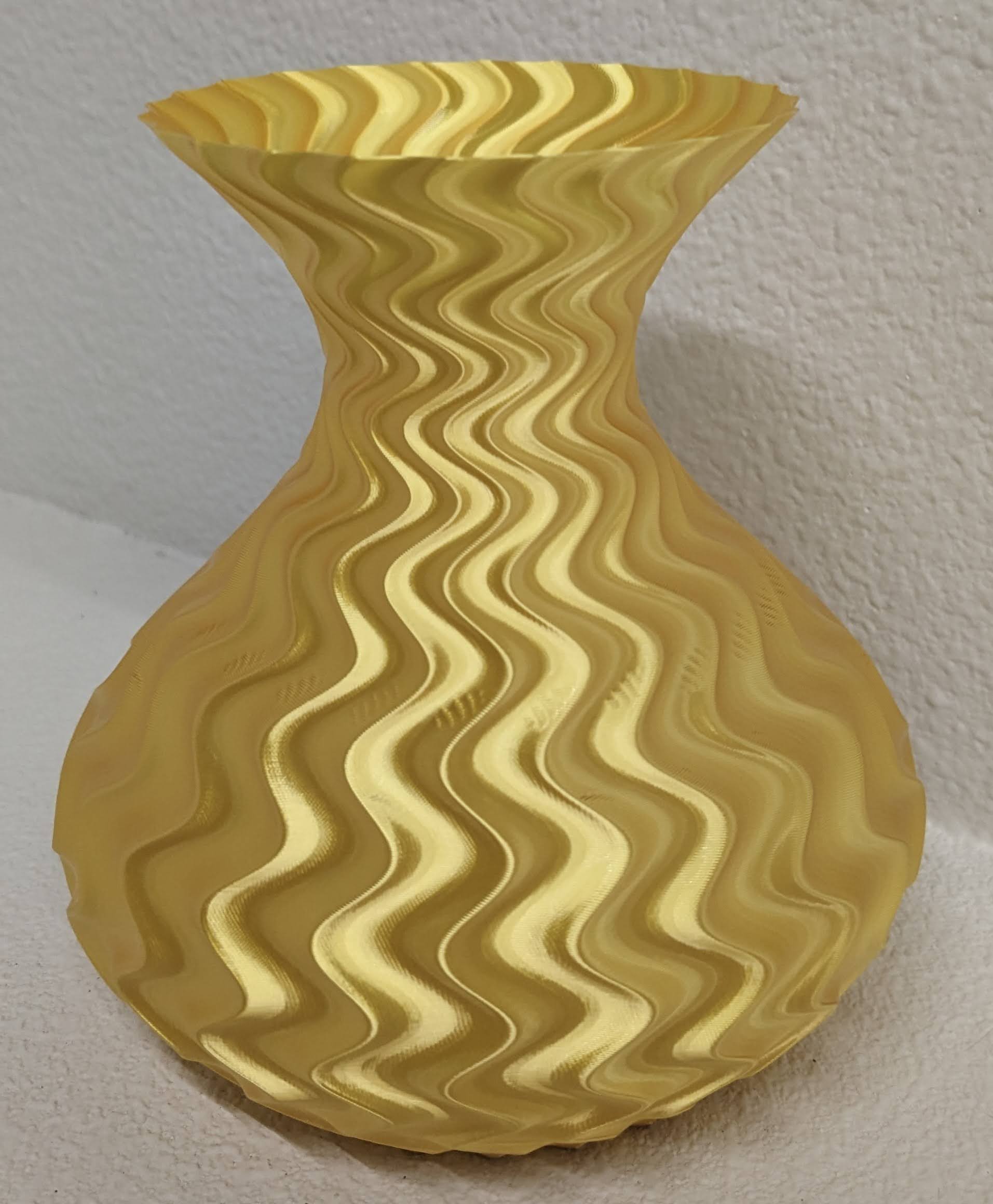 Ripple Vase