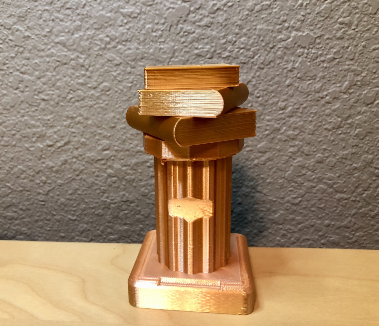 Miniatura 5 do modelo 3D #1 Reader Trophy