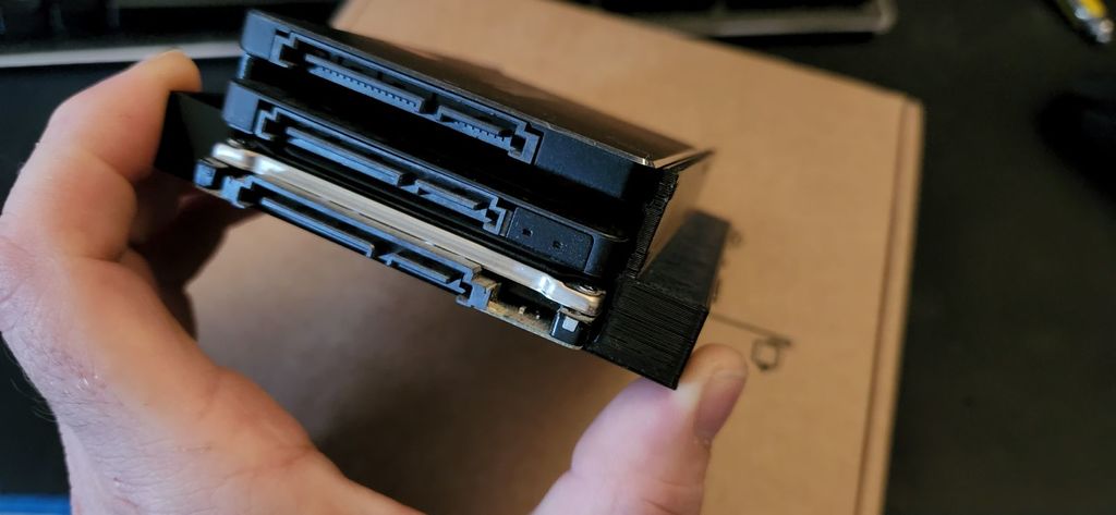 SSD 3 5 Inch 3 Stack Adapter By Wikallen Download Free STL Model 