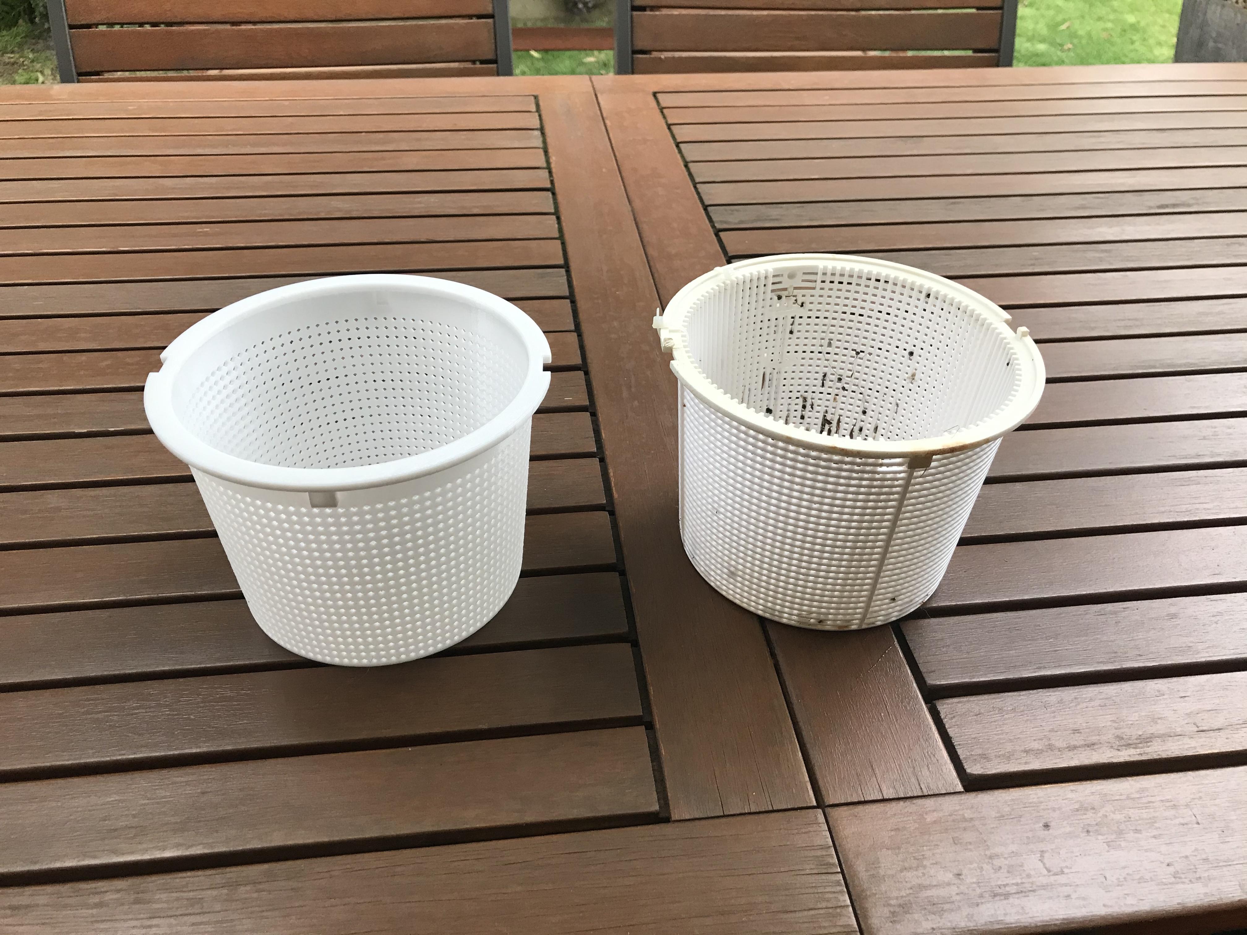 Miniatura 5 do modelo 3D Pool skimmer filter basket