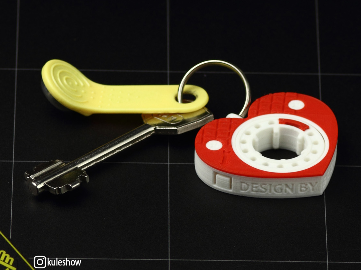 Сassette Keychain Heart