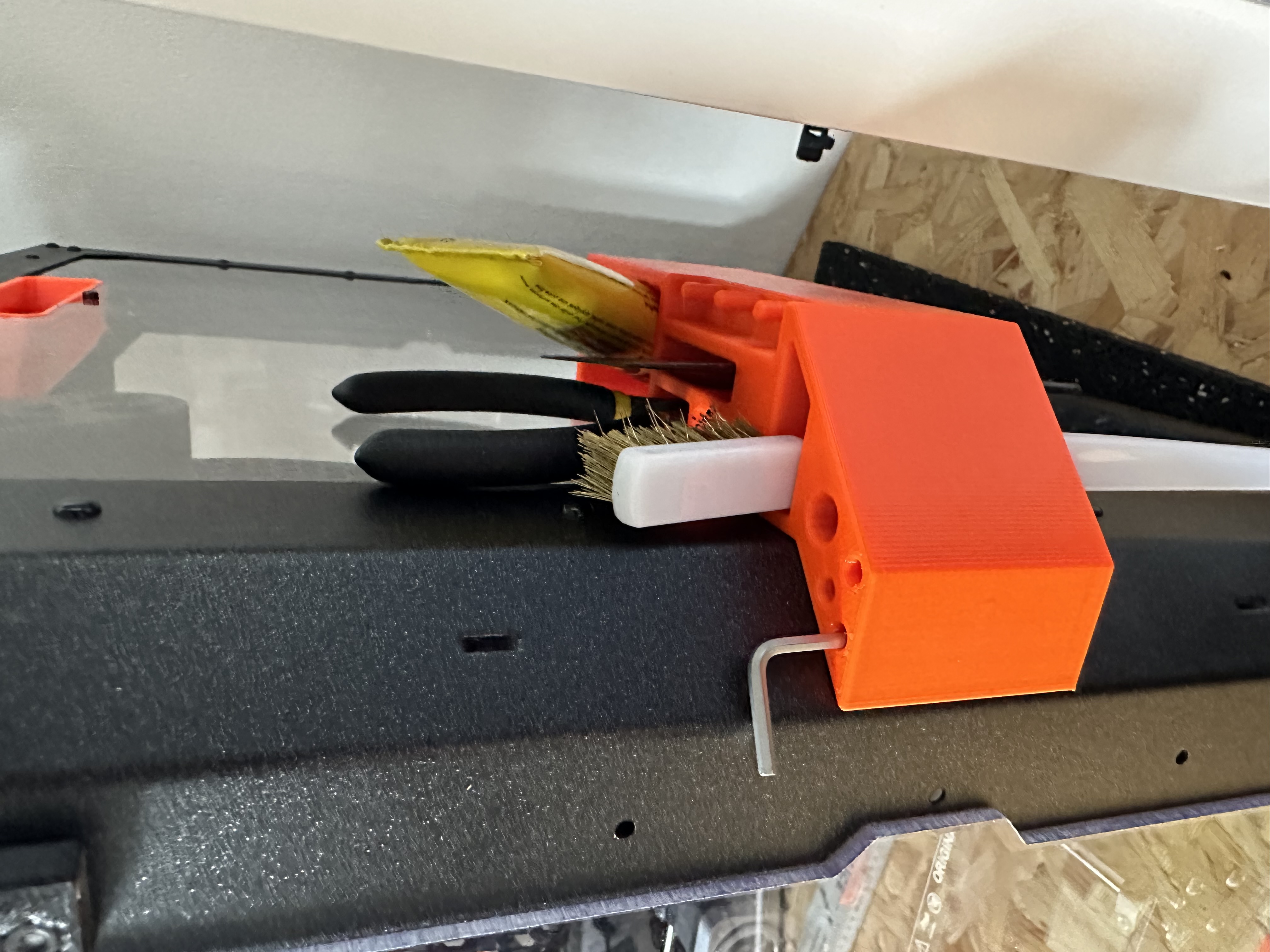 Simple mirroring from Baggins Tool organizer