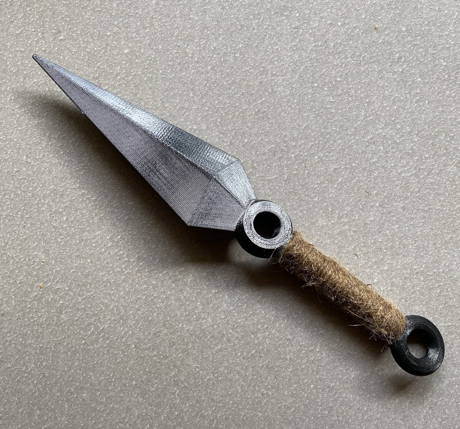 Kunai - cut in half