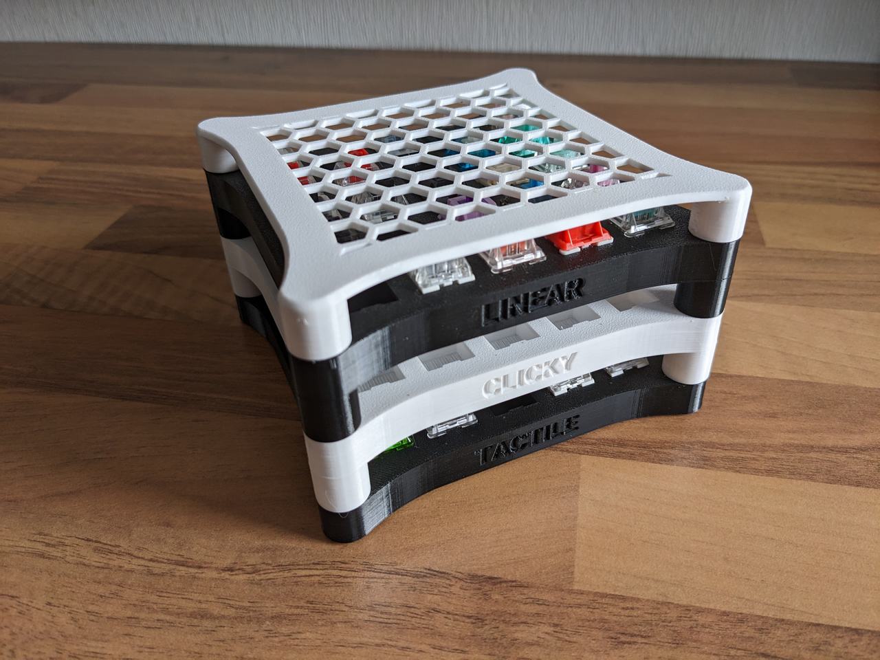 Miniatura 2 do modelo 3D stackable 5x5 mechanical switch tester