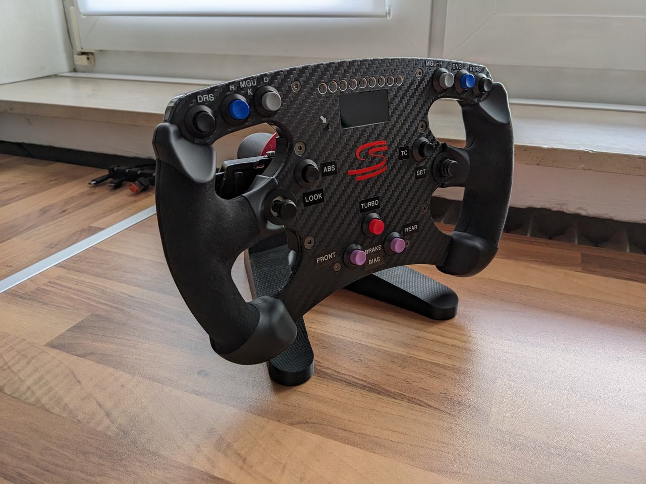 Fanatec Wheel Stand (QR1) by DCS21 Download free STL model