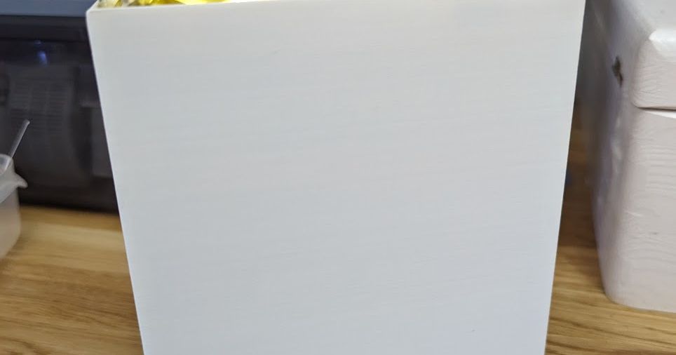 Protein bar holder dispenser by wisewolfthebunn Download free STL