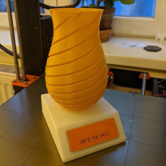 A vase trophy