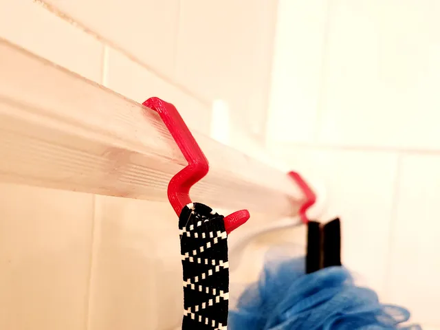Shower hook for square bar
