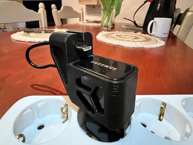 Charging station for Sony In-ear Headphones