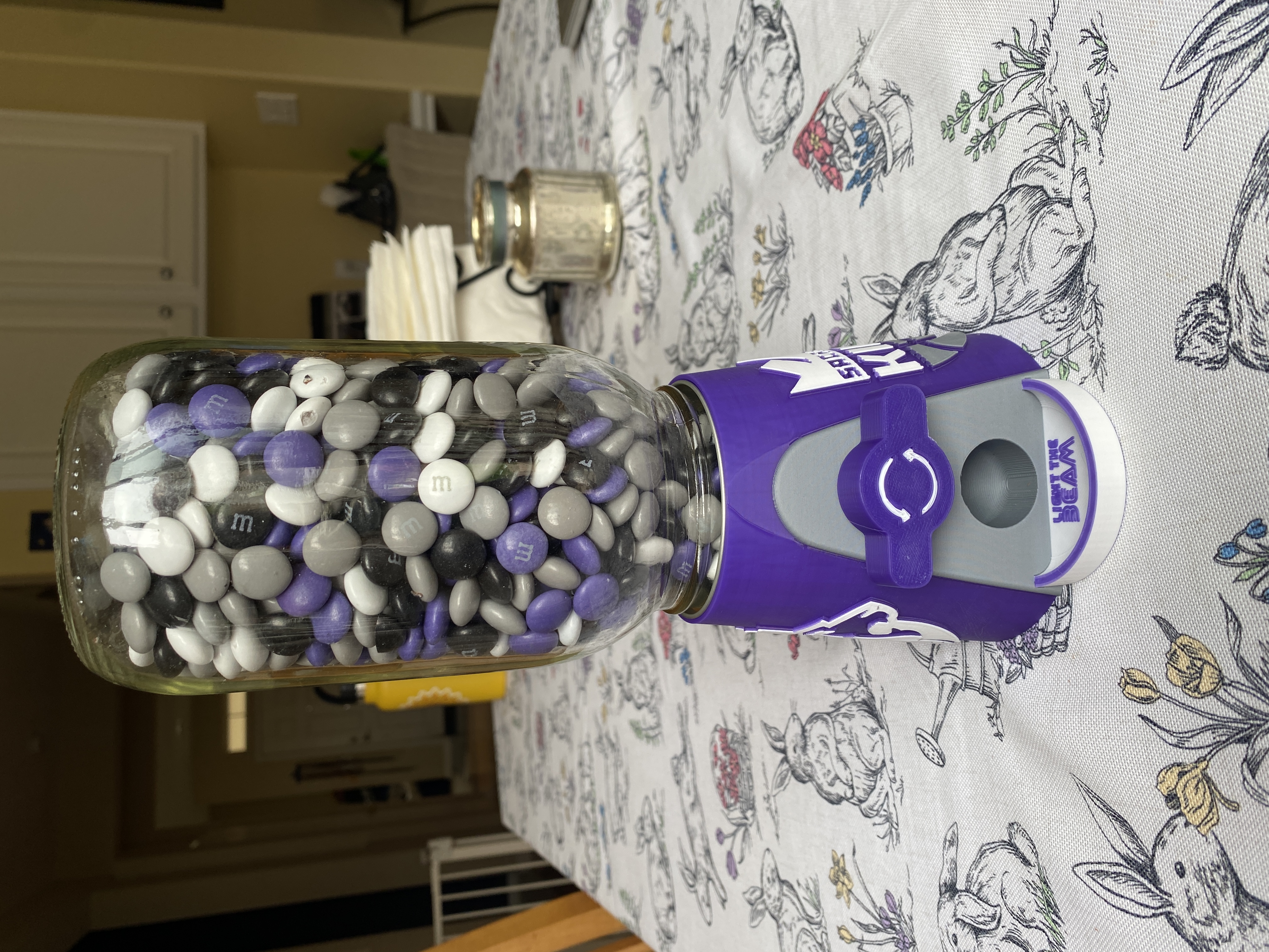 Sacramento Kings Mason Jar Candy Machine