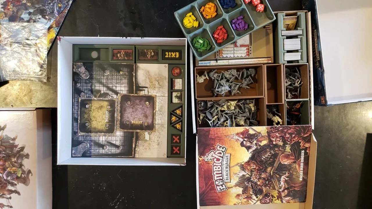Zombicide Green Horde plus expansions *Rough & Ready* game