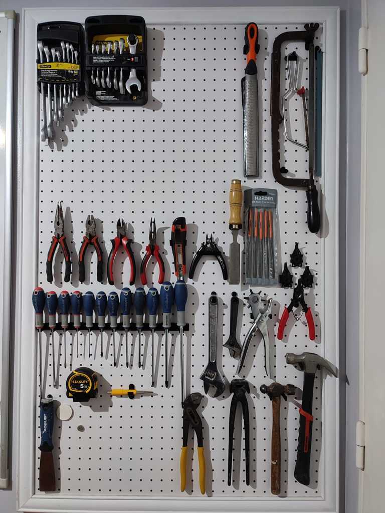 Pegboard Tools Holders (Pañol de herramientas)