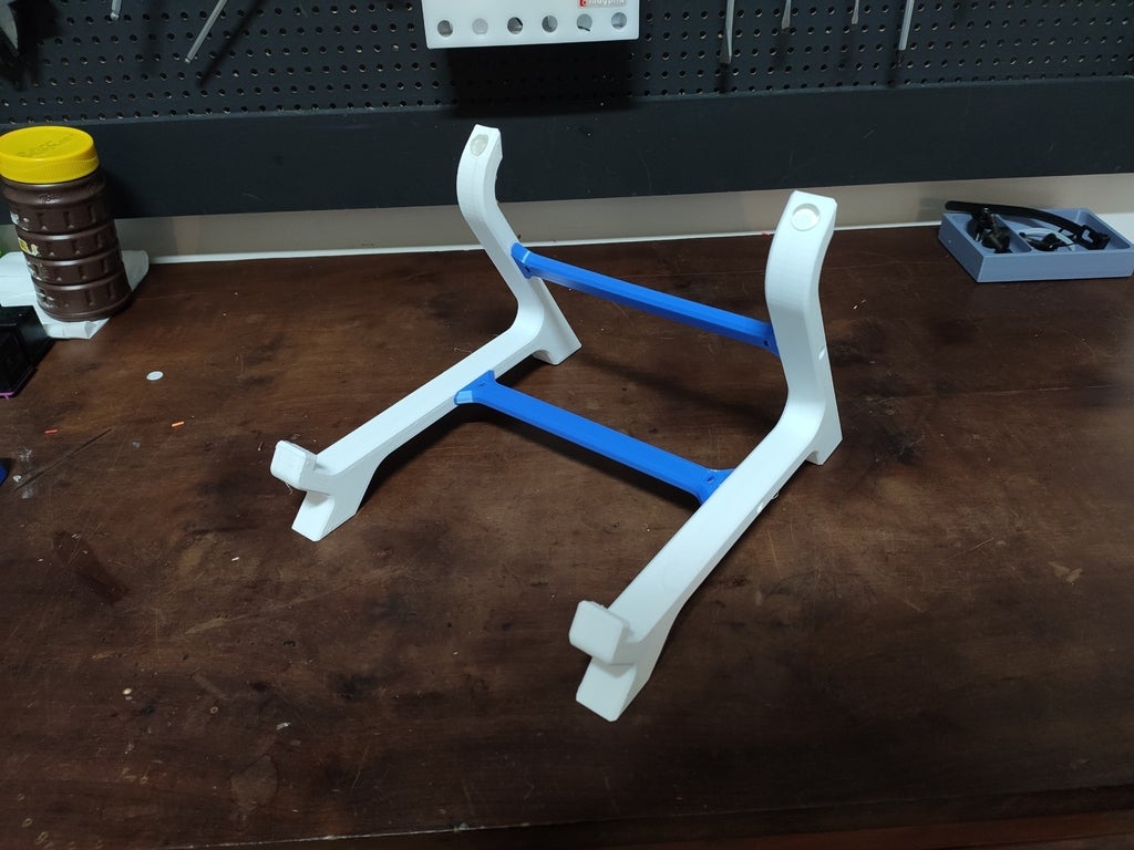 Miniatura 2 do modelo 3D JB Notebook Stand