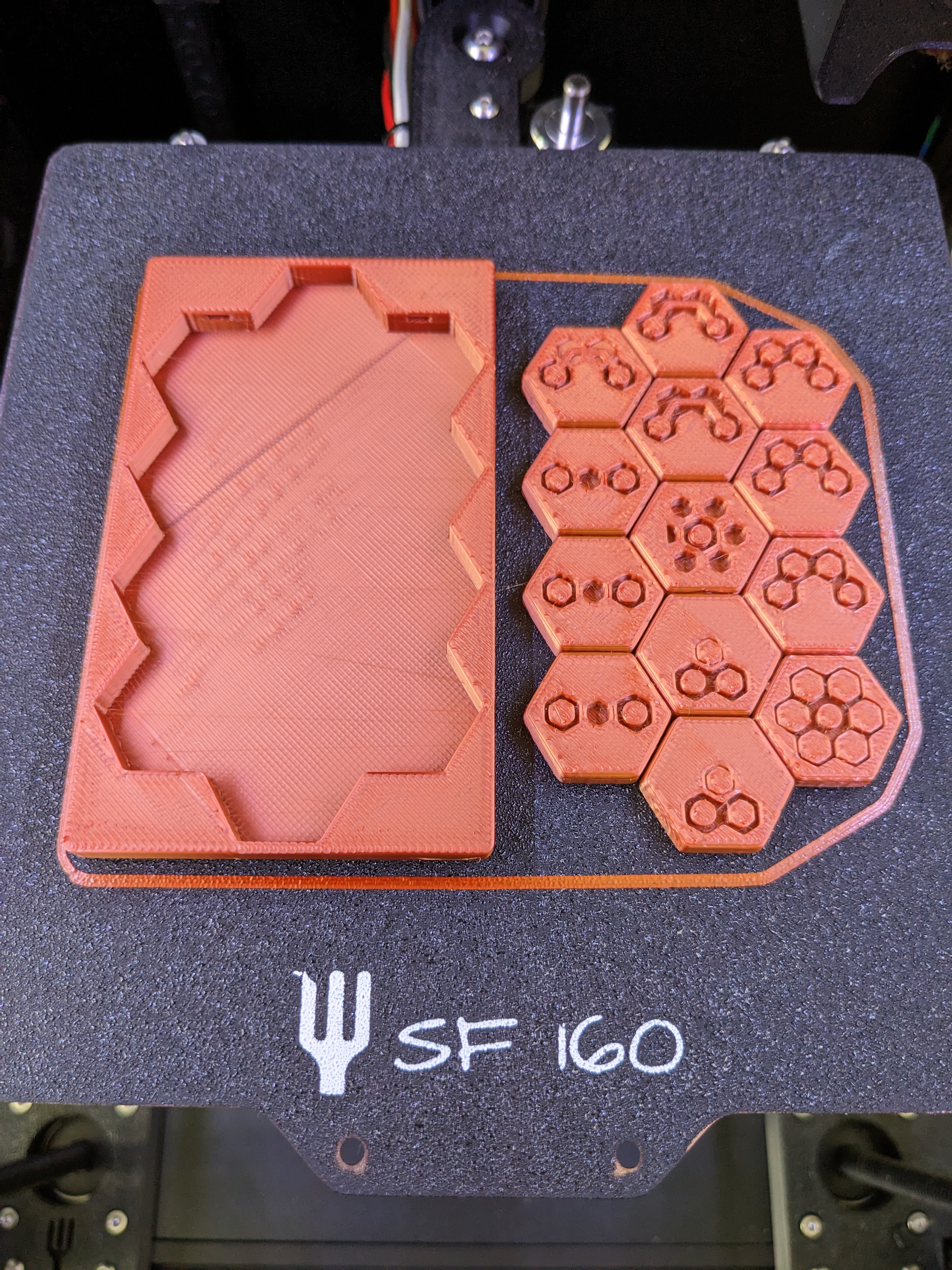 Magnetic Travel Hive Board Game