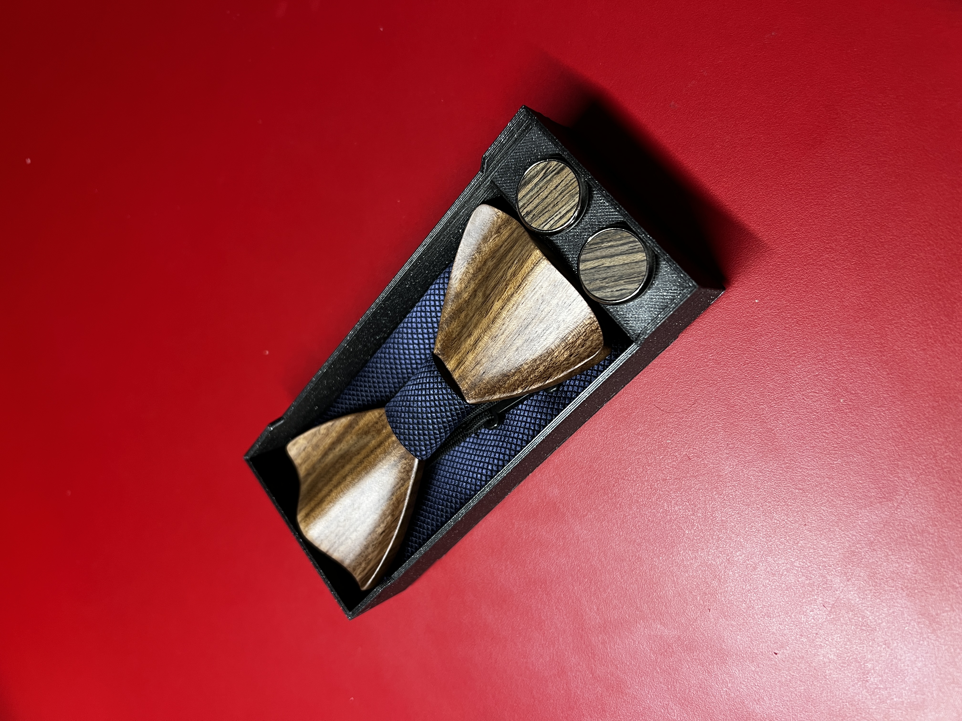 Stackable Bowtie box