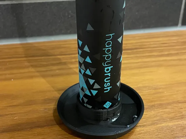 HappyBrush stand with drain