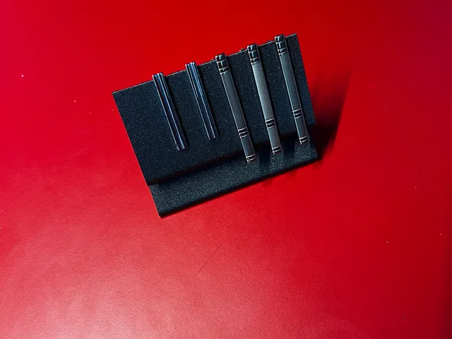 Tie clip stand