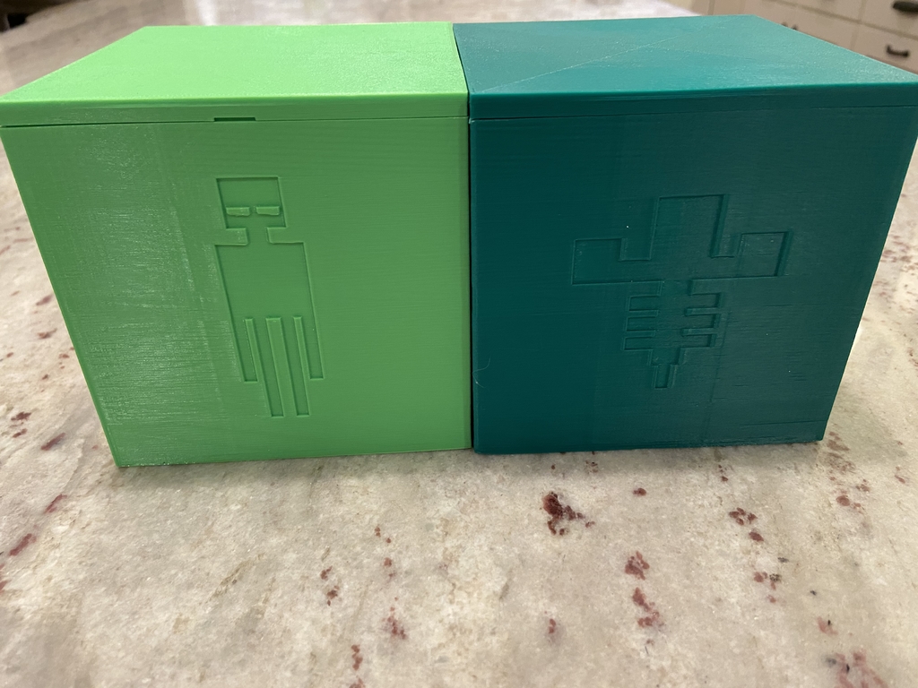 Miniatura 3 do modelo 3D Case for the Complete Minecraft Chess Set