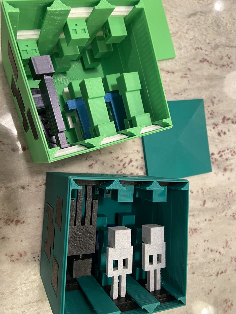 Case for the Complete Minecraft Chess Set by Corey | Download free STL ...