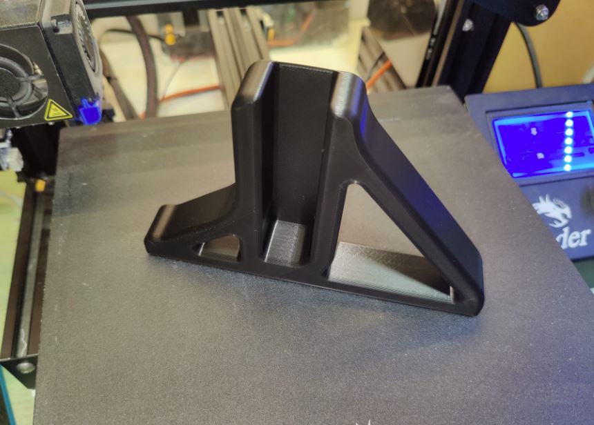 Bracket for computer screen by G4ZO | Download free STL model ...