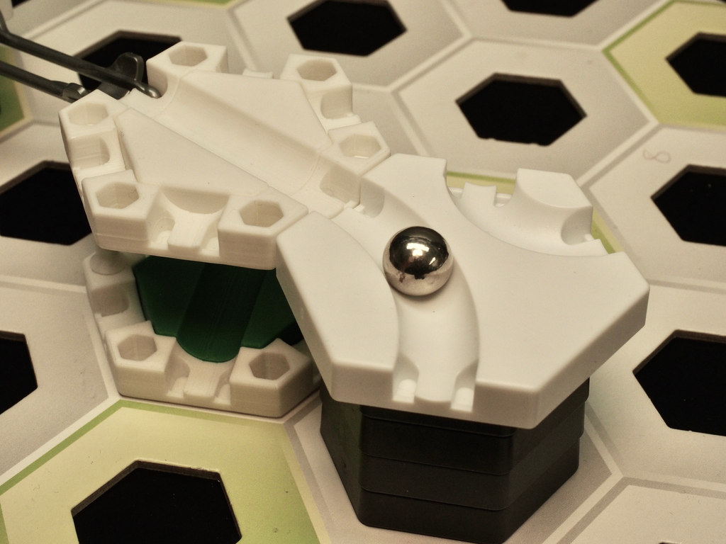 Miniatura 2 do modelo 3D Gravitrax - Compatible basic tile with six exits