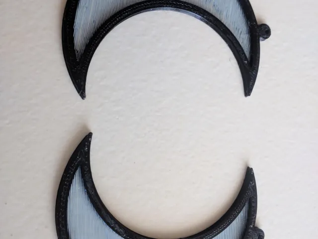 Księżycowe kolczyki (Moon earrings)