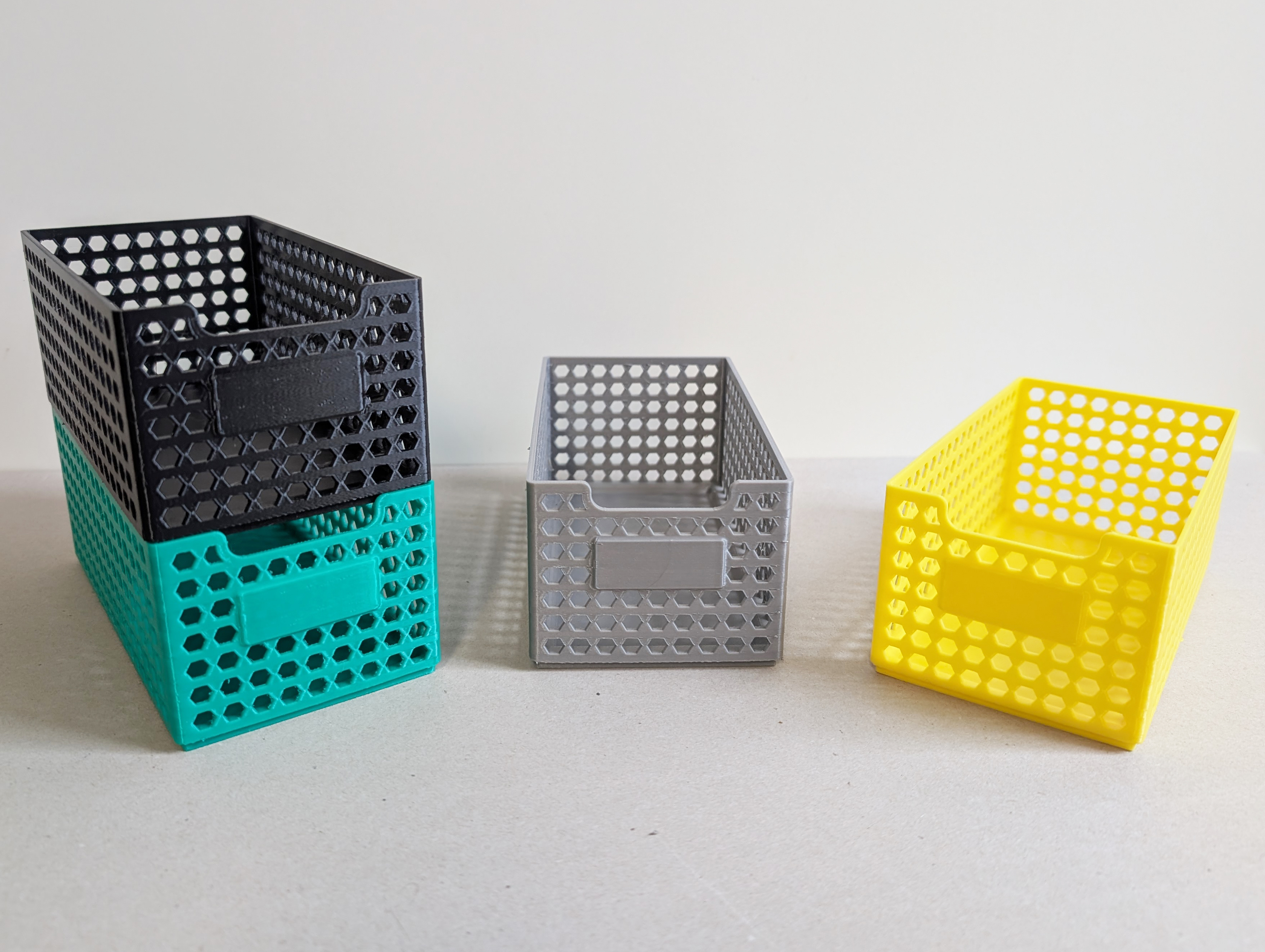 3D Printed Stackable Box Honeycomb (less material) | REMIX