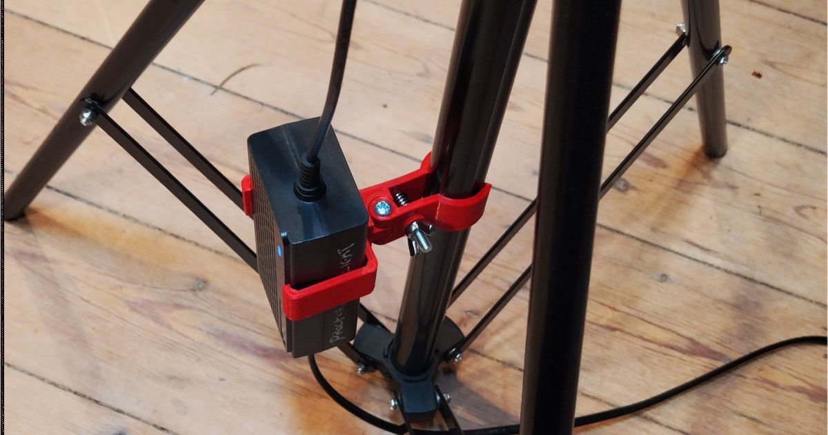 Universal Pipe Clamp by JWcph Download free STL model