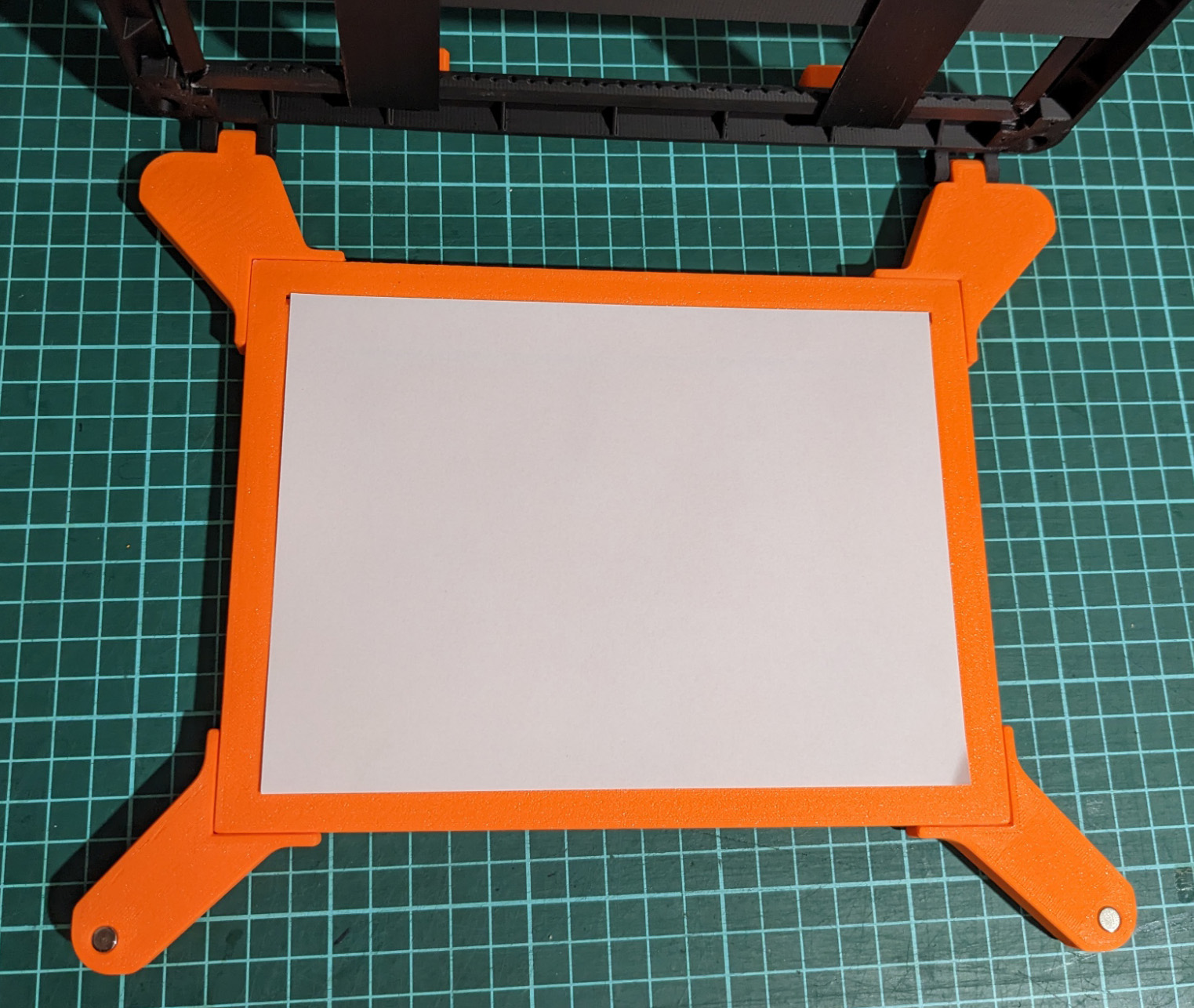 Darkroom easel by Stenno23 Download free STL model