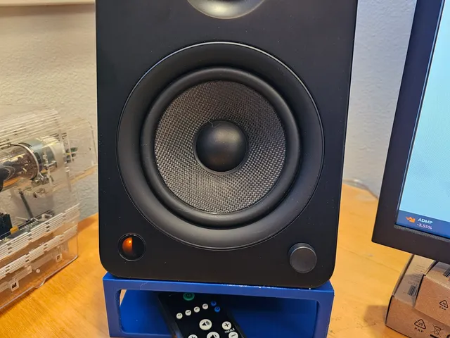 Kanto YU6 Desktop Speaker Stand