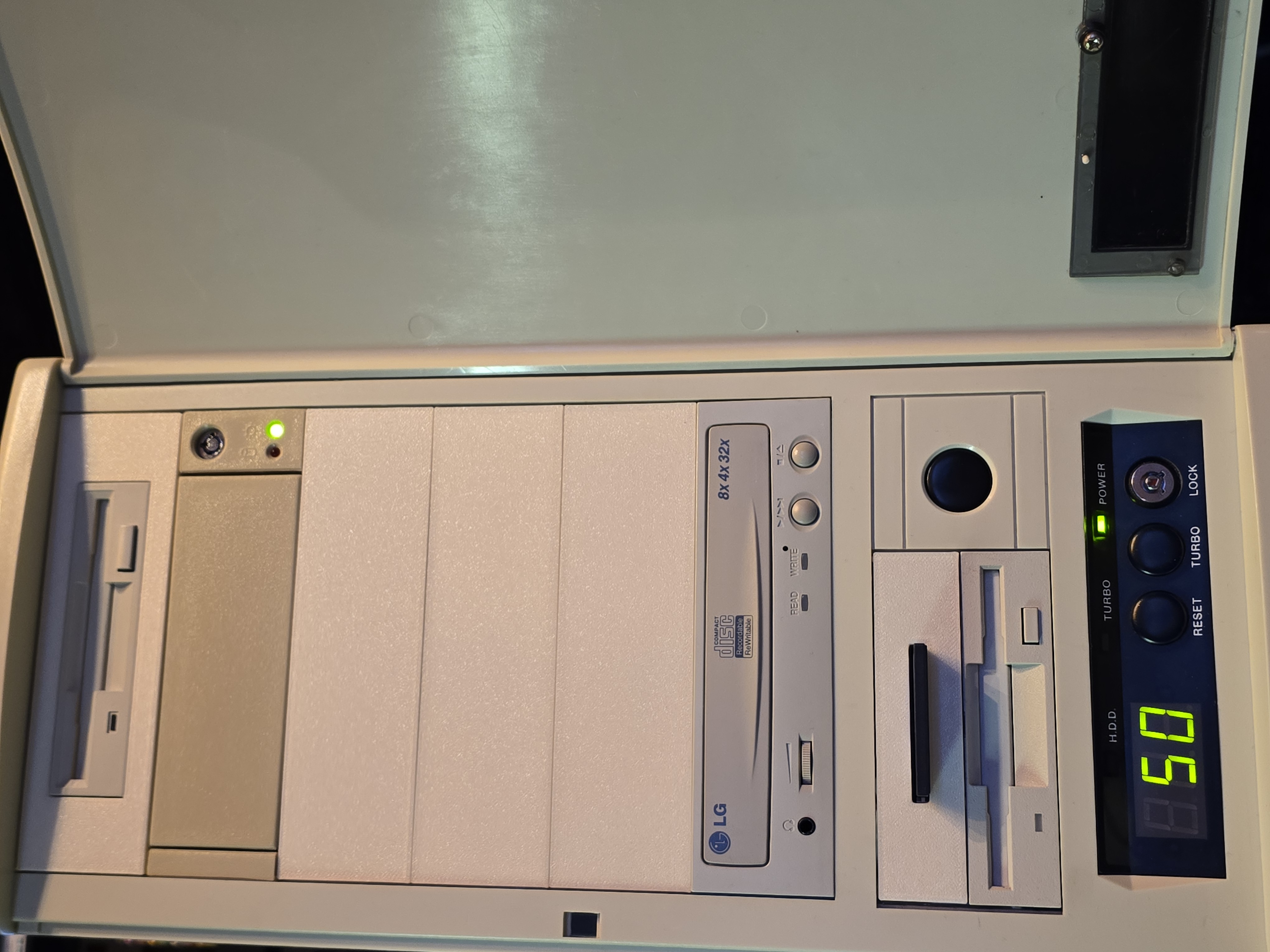 Amiga Micronik Tower Drive Bay Cover 5.25"