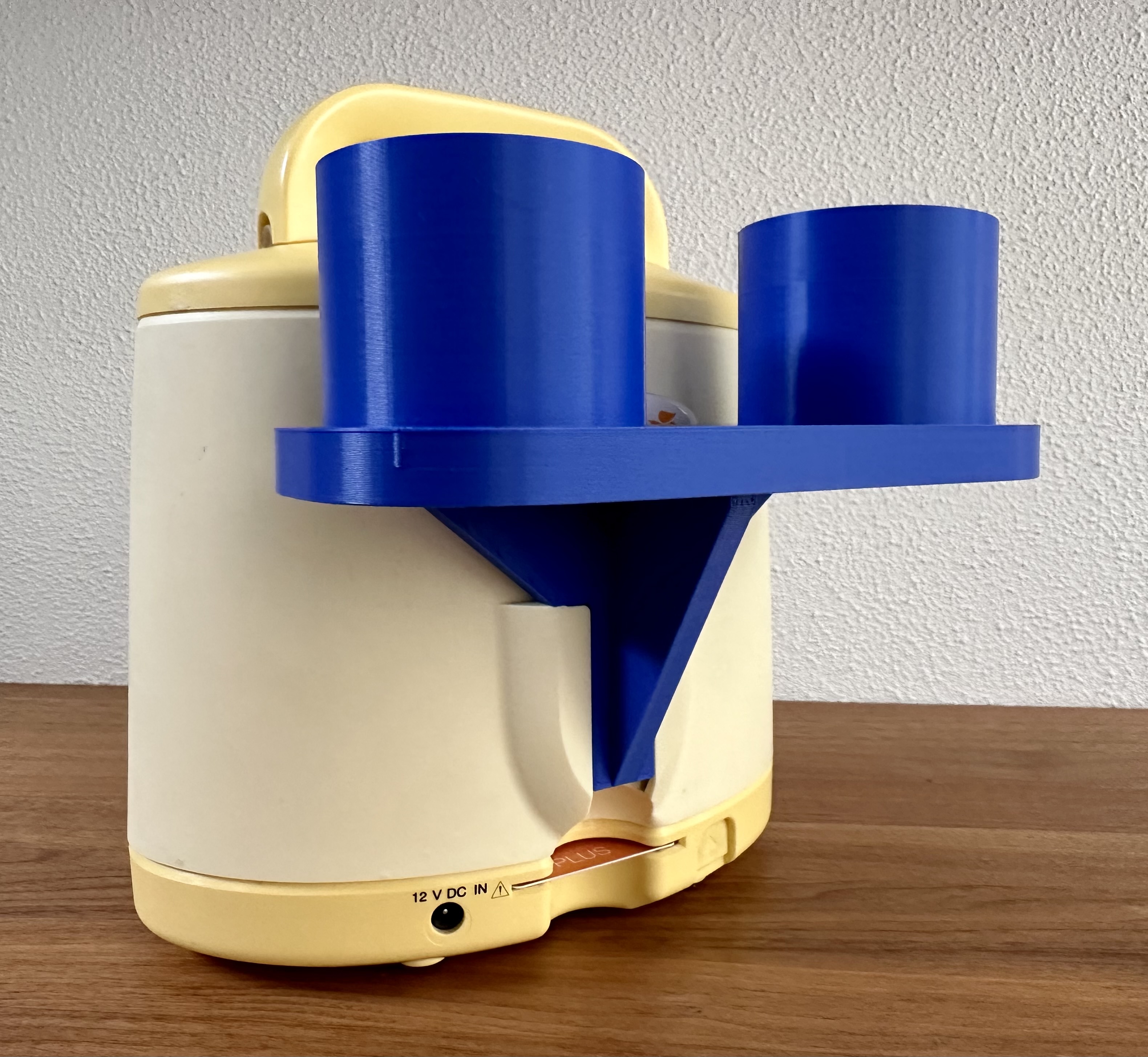 Medela Symphony breast pump bottle holder by Robert Download free STL