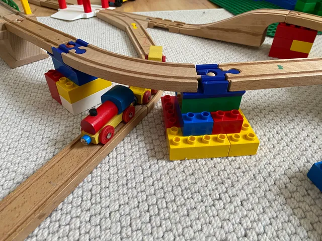 Duplo to Brio Connector