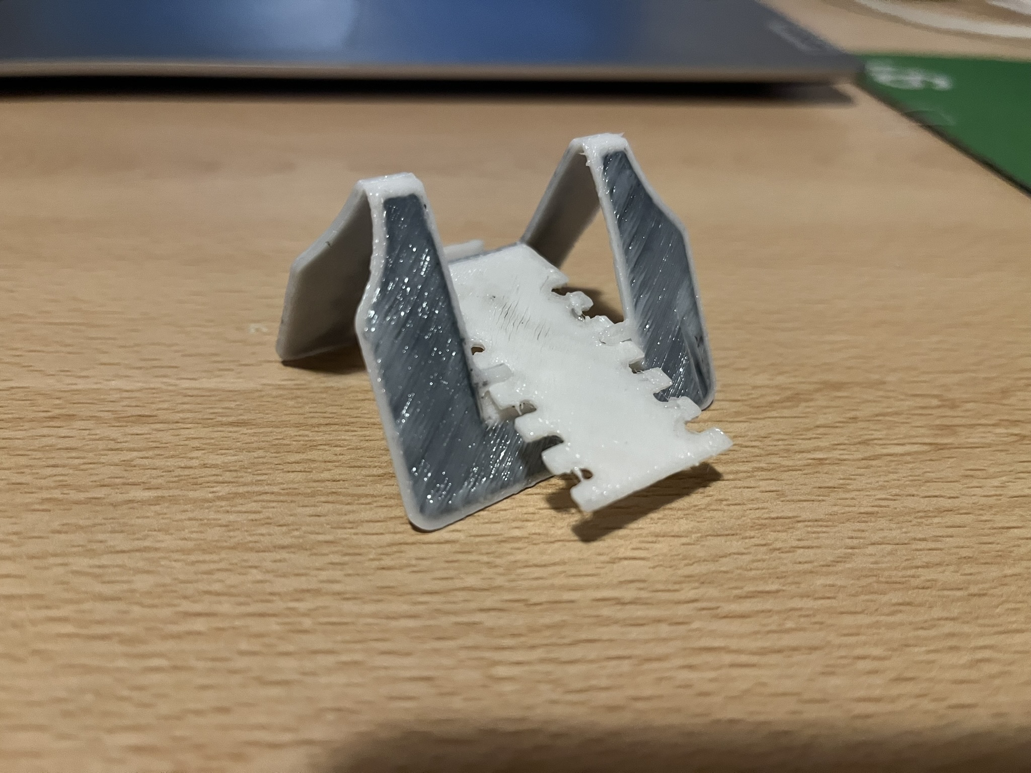 Composit PLA/FLEX card phone stand