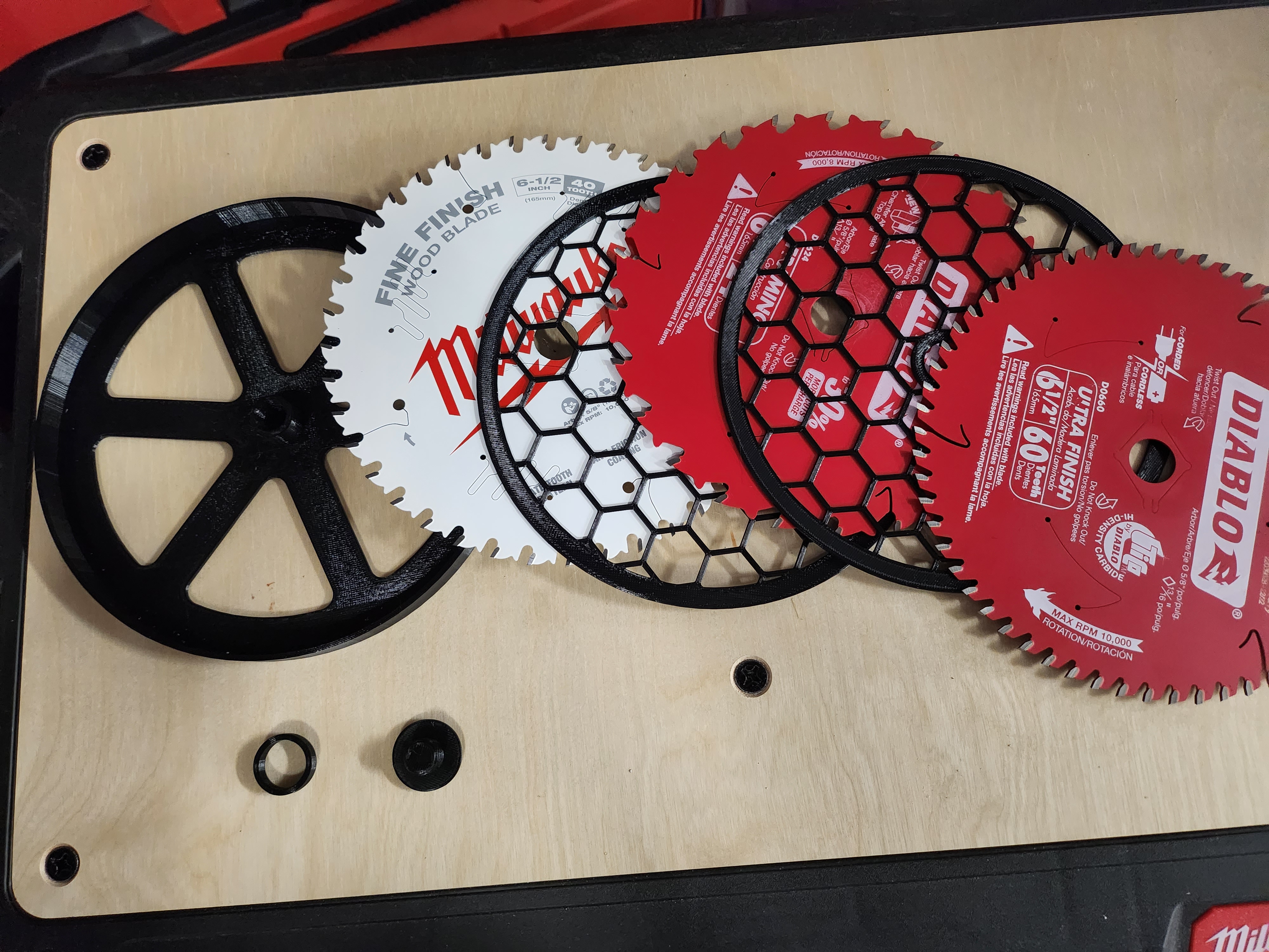 Multiple saw blade holder
