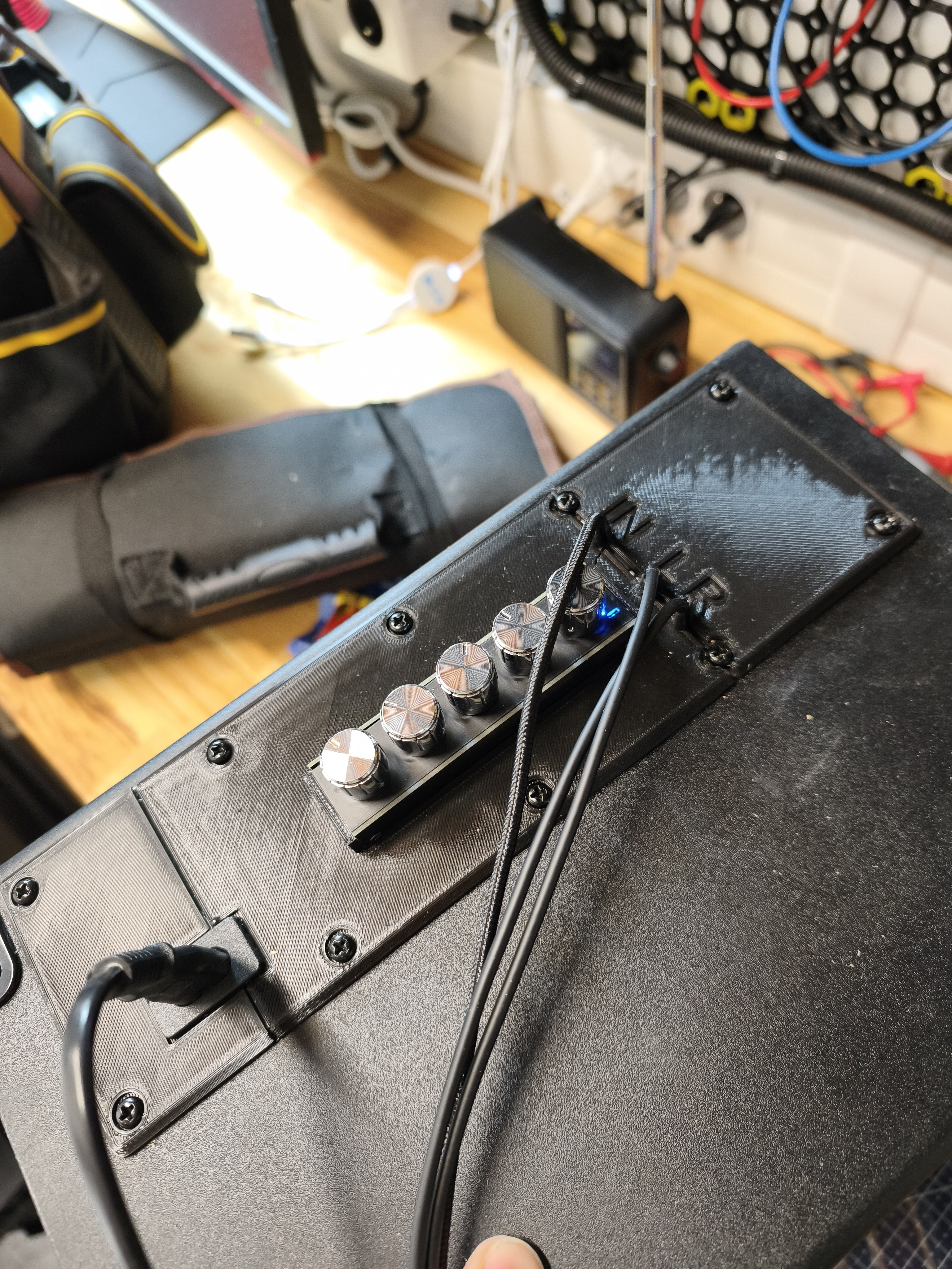 Logitech G51 alternative cover for ZK-MT21 Amplifier Board