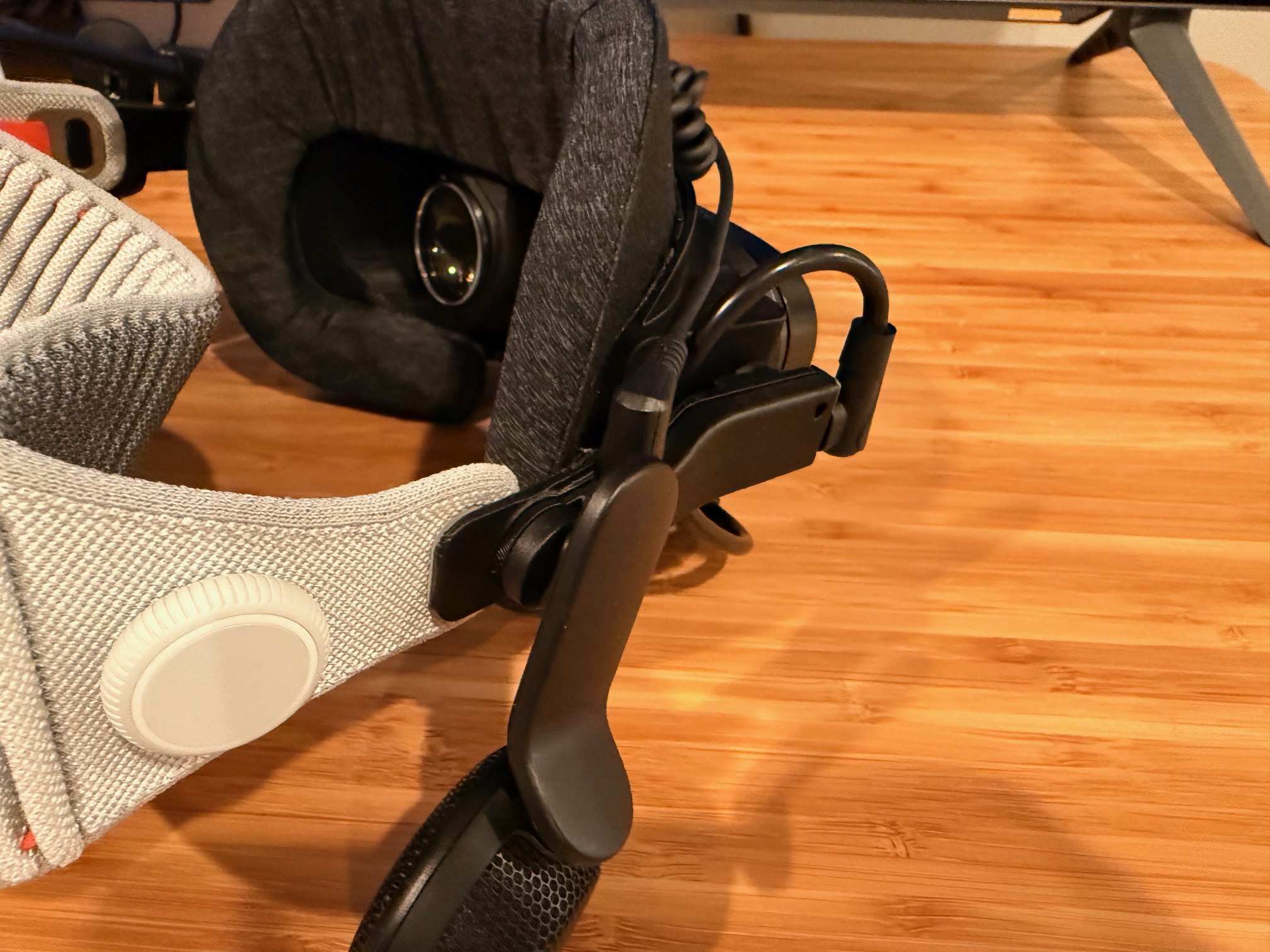 Bigscreen Beyond - Apple Vision Pro Strap Adapter w/ MMI Modular DAC & Valve Index BMR Adapters