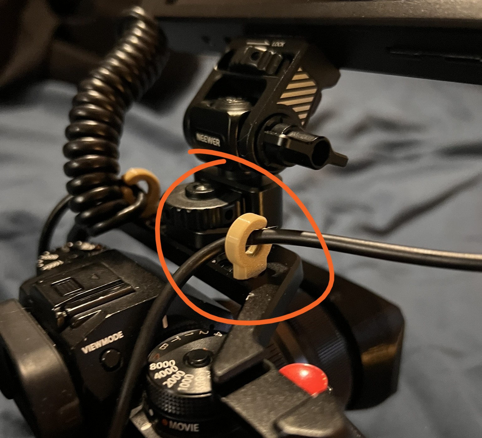 1/4-20 Cable Clip for Video Rig (TPU)
