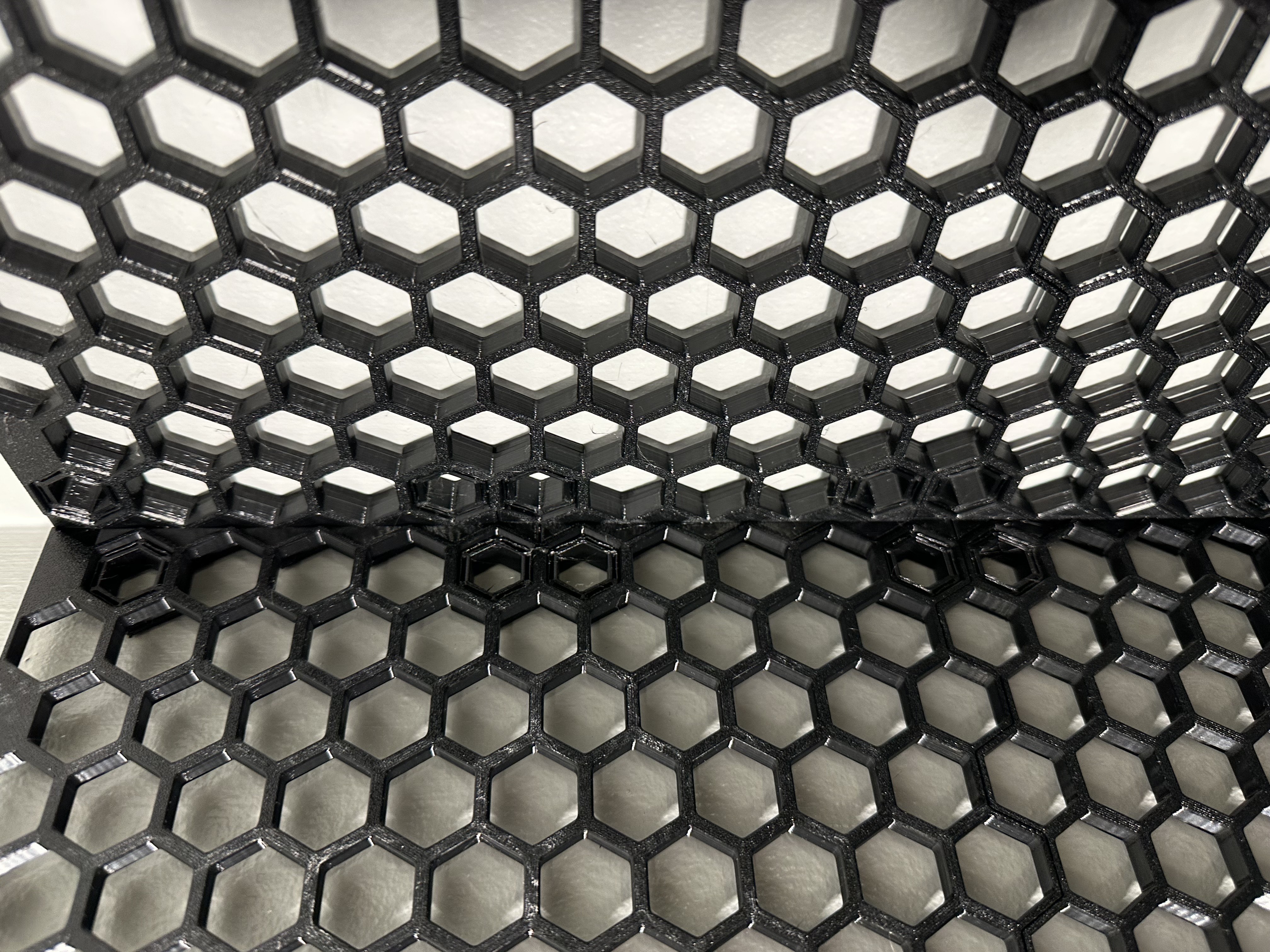 Corner Honeycomb Storage System – Fully Modular (Improved Fit & Locking Cap) — thumbnail 4