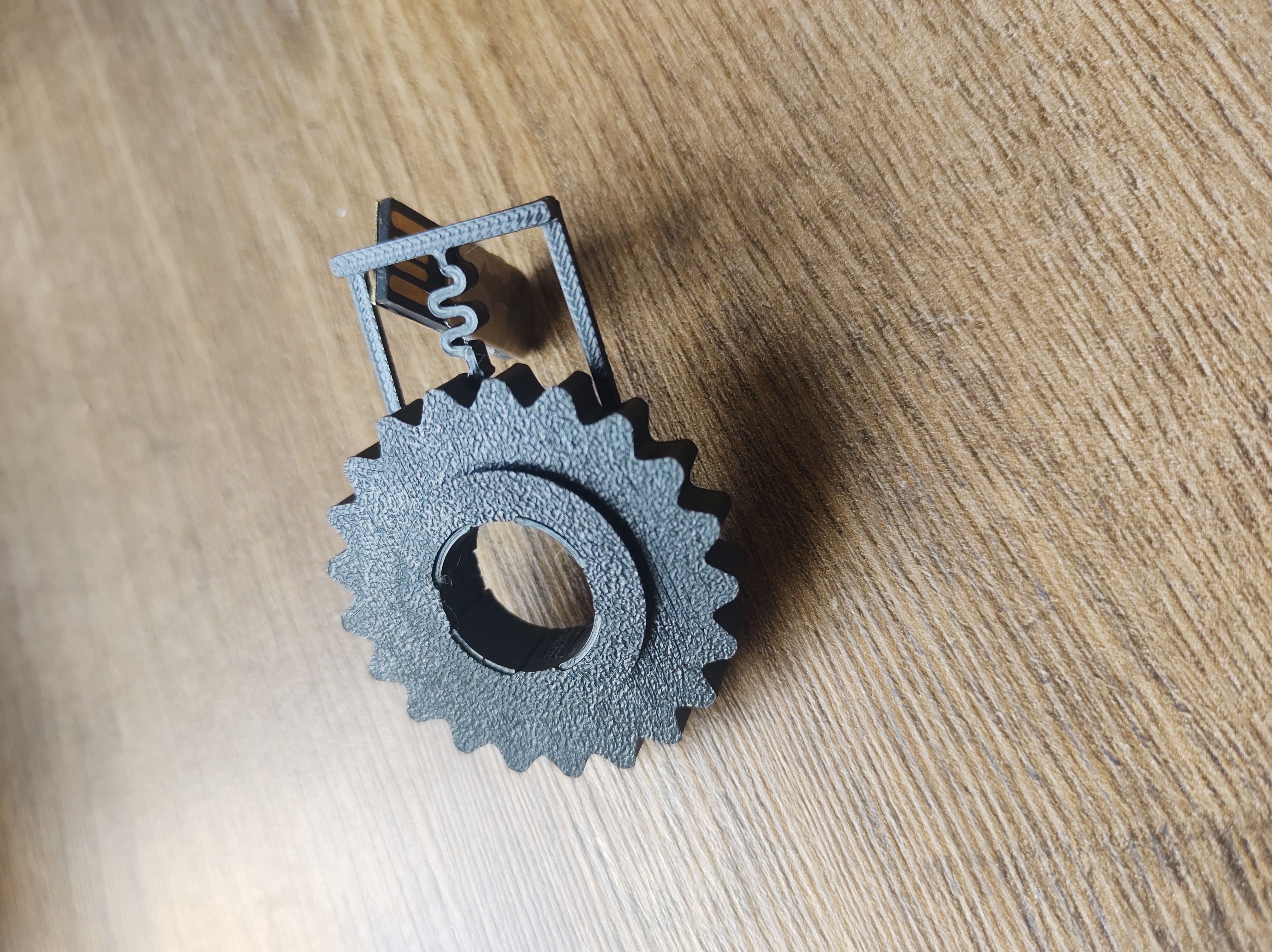 Figet toy, clicky finger spinner
