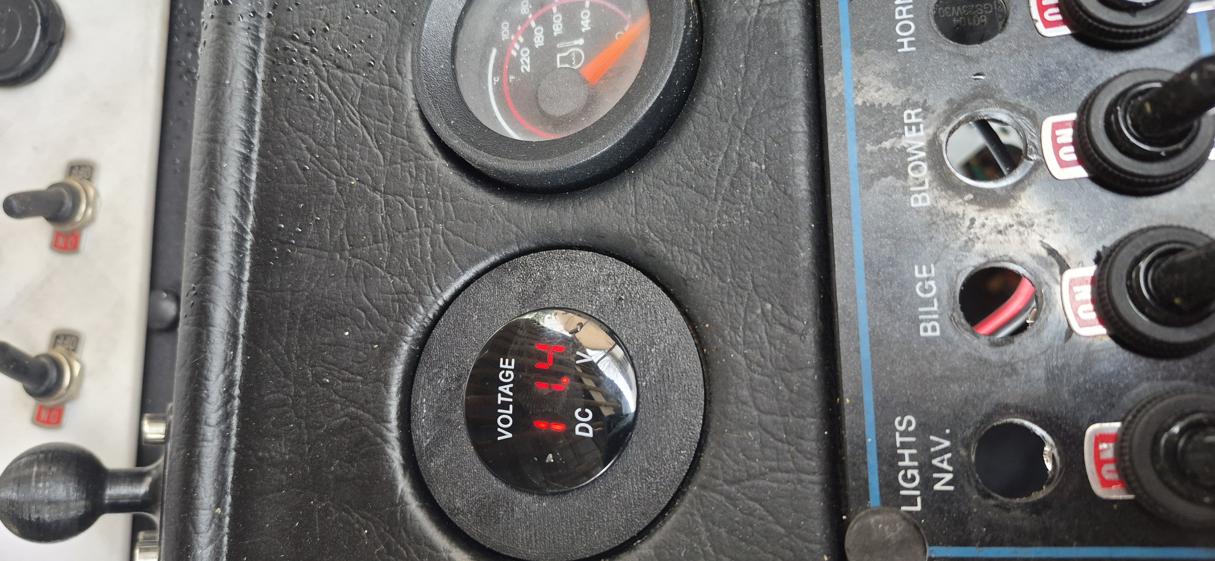 Boat Voltmeter gauge replacement